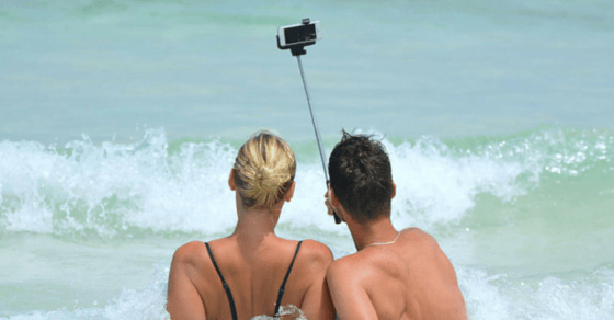 How Sharing Photos Has Moved From Photo Albums to Photo Streaming